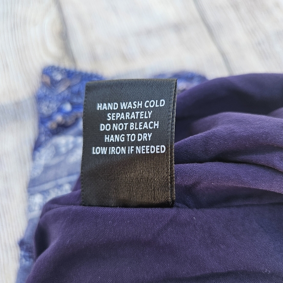 Skies Are Blue Navy Blue Patterned Romper Size M - Picture 10 of 10